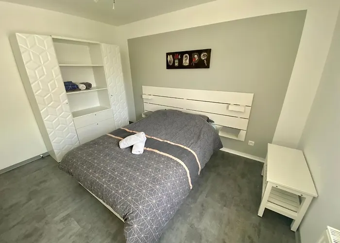 Le Coeur De Rive Gauche - Superbe T3 - Parking - 082 Apartment